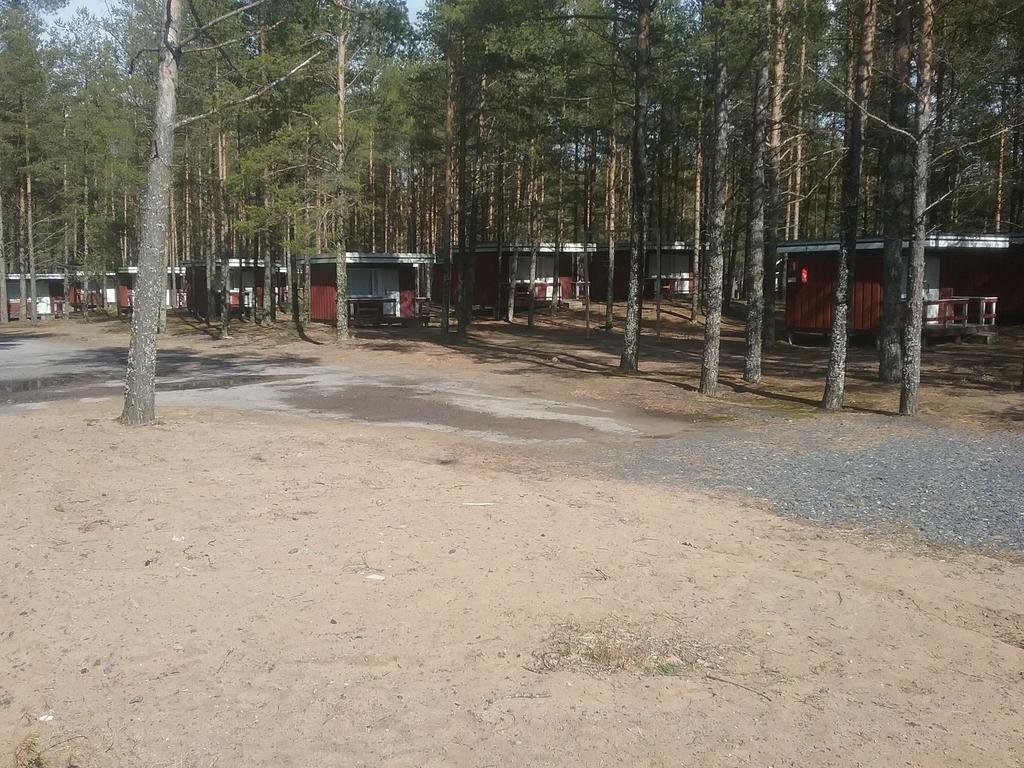 Rantakallan Leirintamokit Hotel Kalajoki Kültér fotó